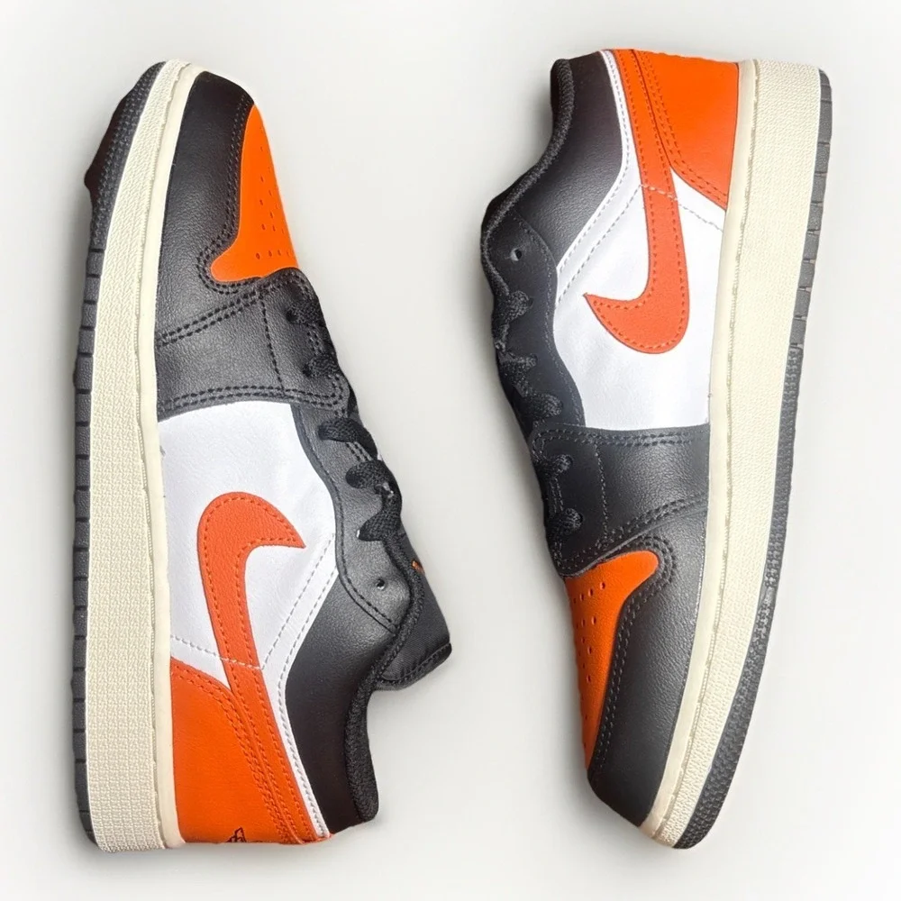 Nike‎ Air Jordan 1 Retro Low Shattered Backboard Orange Youth Shoes 553558-081